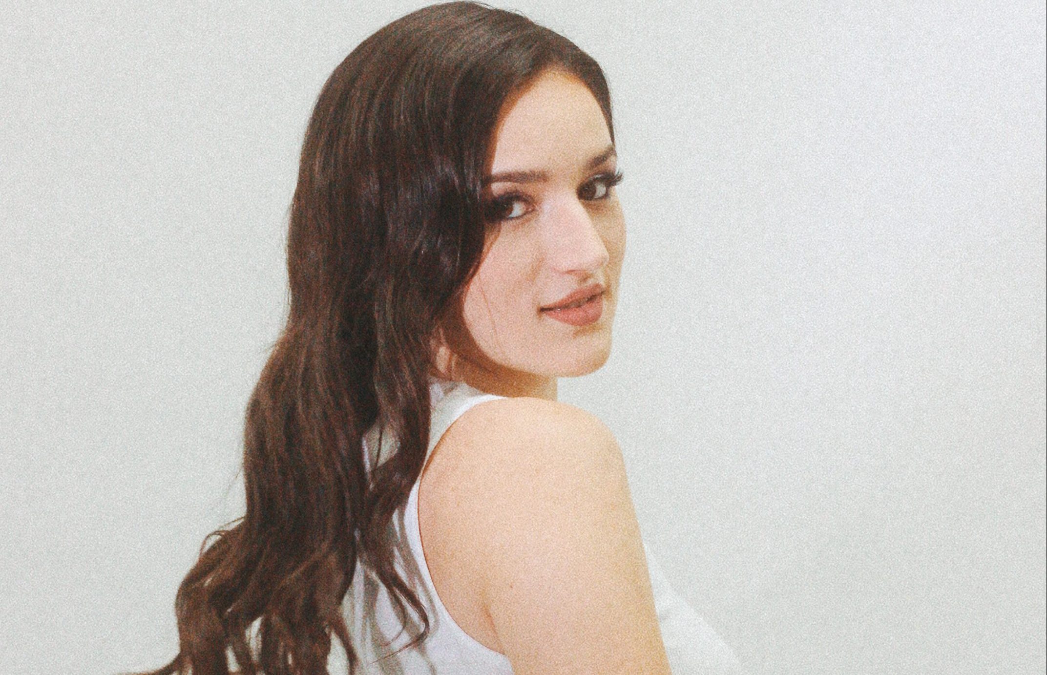 ENTREVISTA A ÁNGELES ARBOLEDA