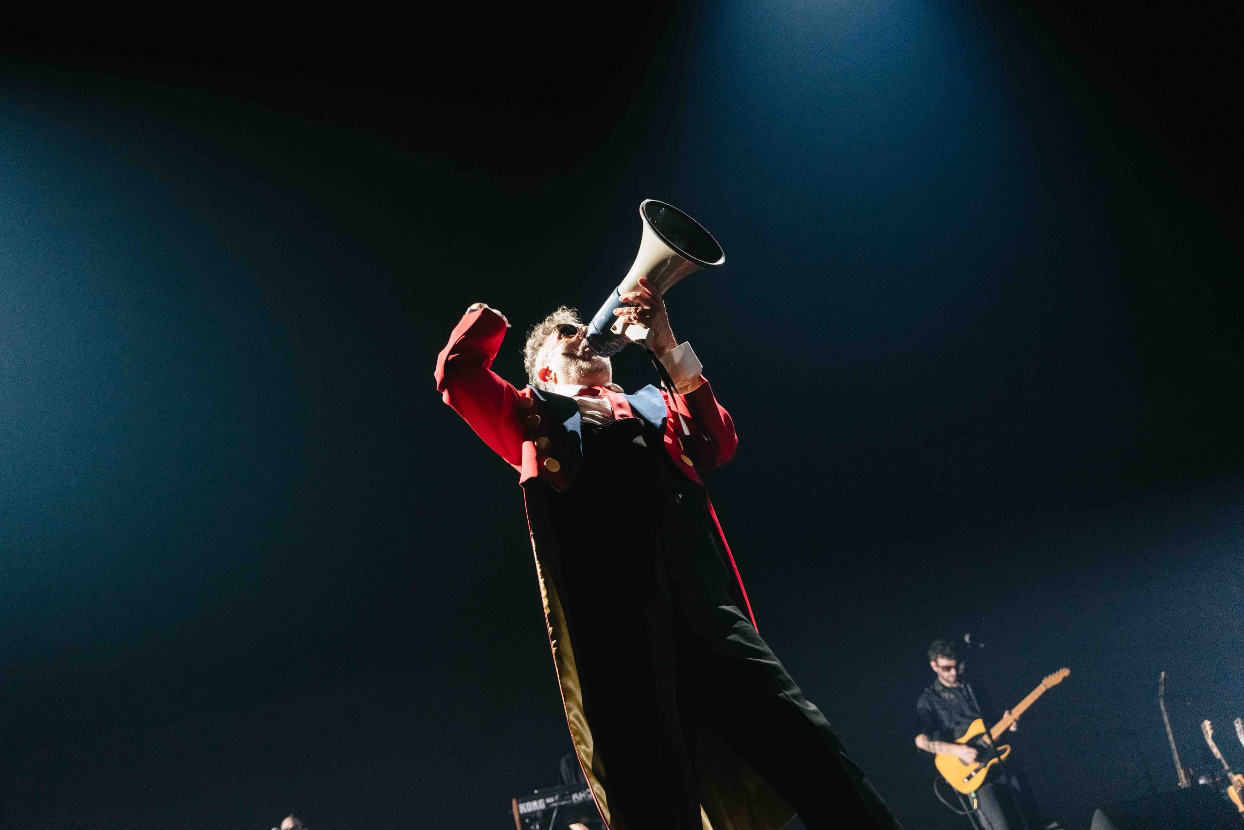Fito Páez inicia su gira “Páez Tecknicolor” en Barcelona con un concierto memorable