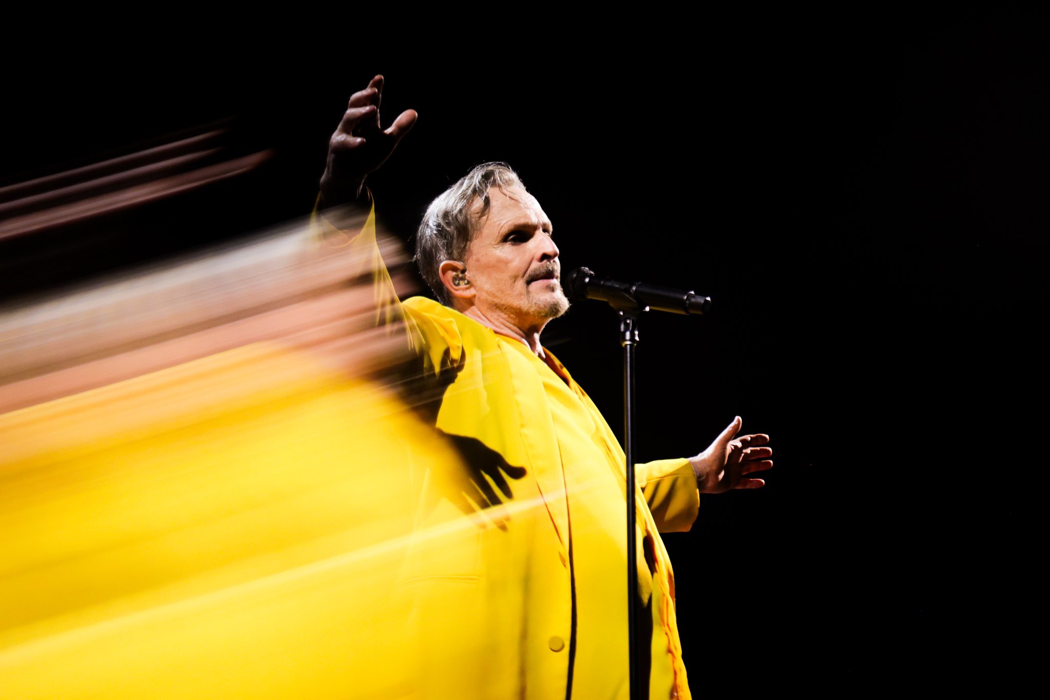 Miguel Bosé