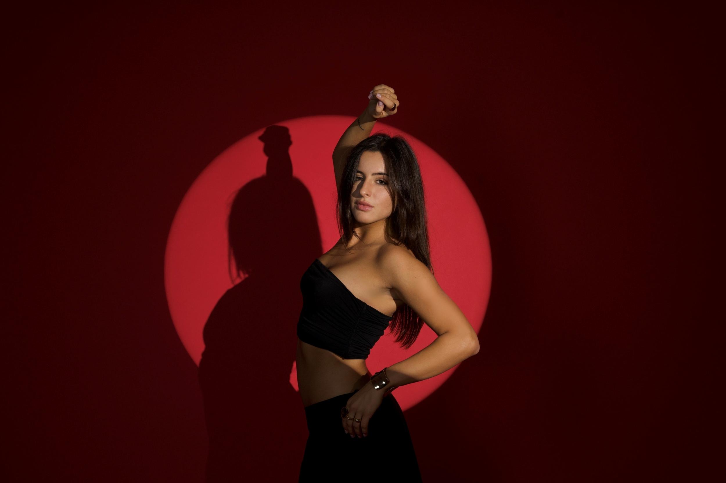 Aitana amenazada: Noelle Vanyi desafía su dominación pop