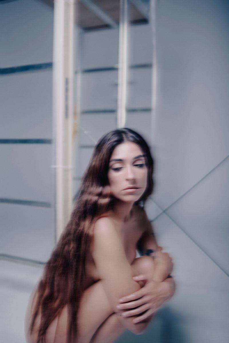Chica Sobresalto universo visual del nuevo álbum Información Sísmica
